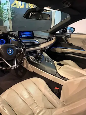 BMW I8 - Imagem 9