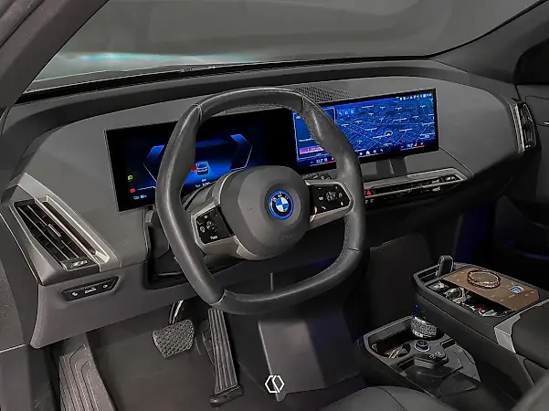 BMW Ix - Imagem 7
