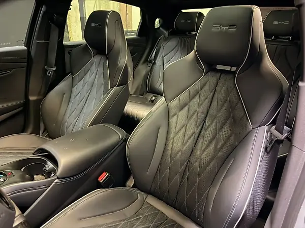 BYD Seal - Imagem 13