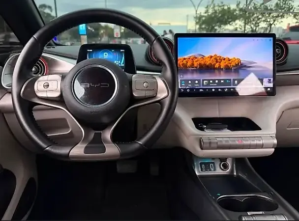 BYD Dolphin Plus - Imagem 2