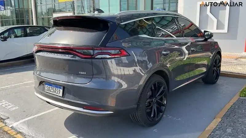 BYD Tang - Imagem 4