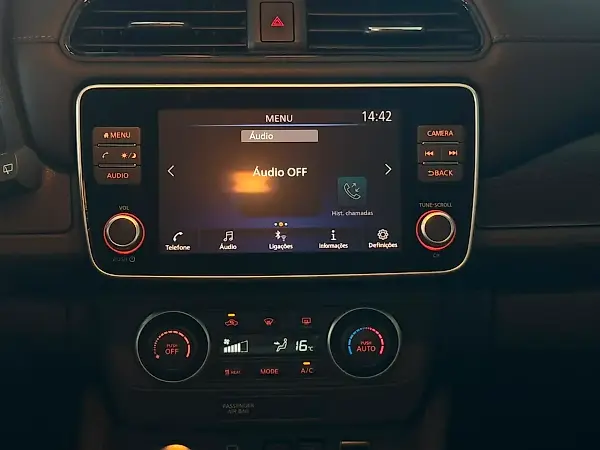 Nissan Leaf - Imagem 13