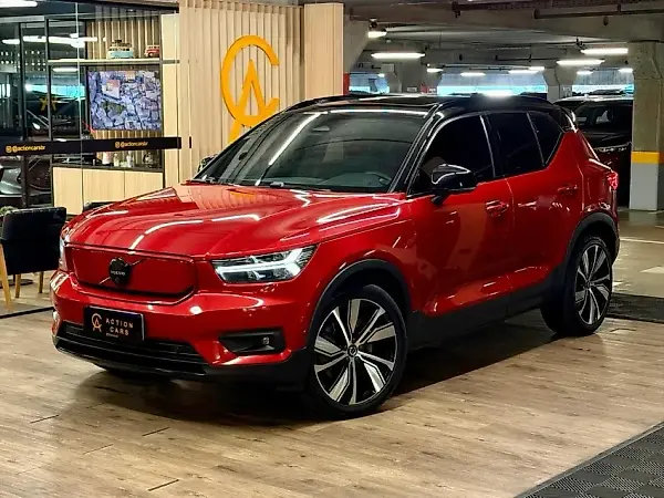 Volvo XC40 Recharge - Imagem 1