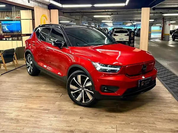 Volvo XC40 Recharge - Imagem 3