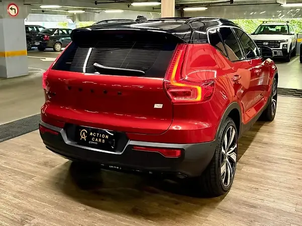 Volvo XC40 Recharge - Imagem 10
