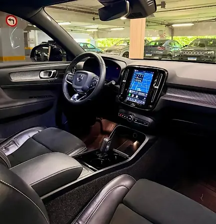 Volvo XC40 Recharge - Imagem 11