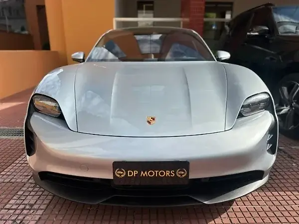 Porsche Taycan - Imagem 2