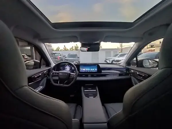 Omoda E5 - Imagem 8