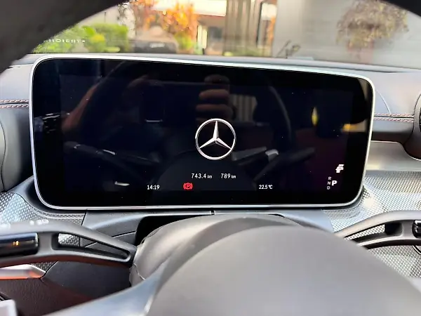Mercedes Eqc400 - Imagem 8
