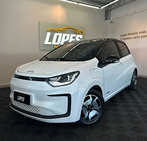 JAC E-JS1 - Imagem 1