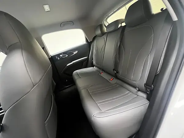 Geely EX2 - Imagem 8