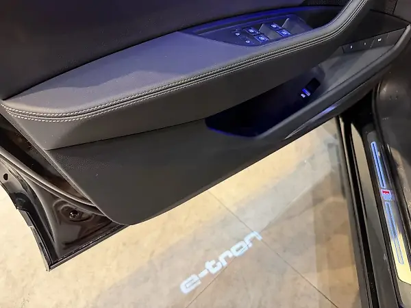 Audi E-tron - Imagem 18