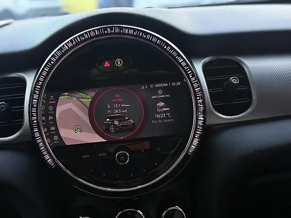 Mini Cooper SE - Imagem 6