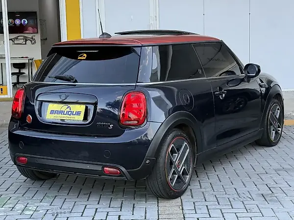 Mini Cooper SE - Imagem 18