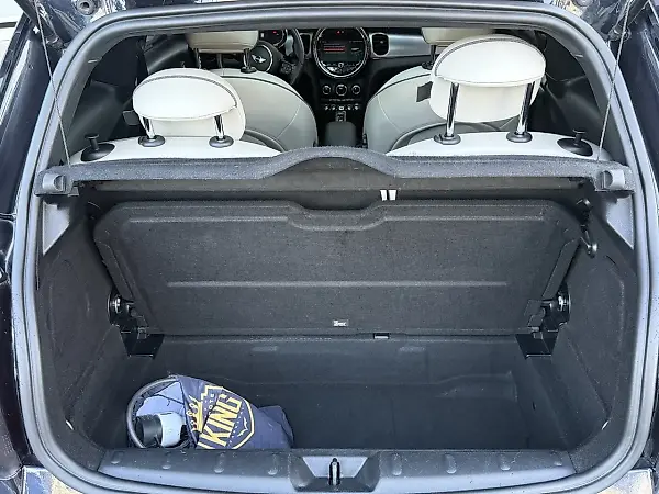 Mini Cooper SE - Imagem 19