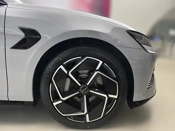 BYD Seal - Imagem 4