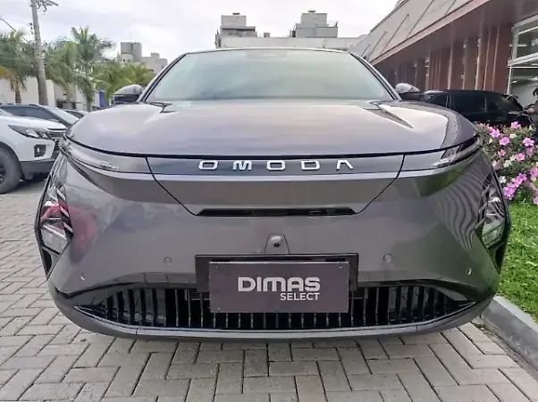 Omoda E5 - Imagem 1