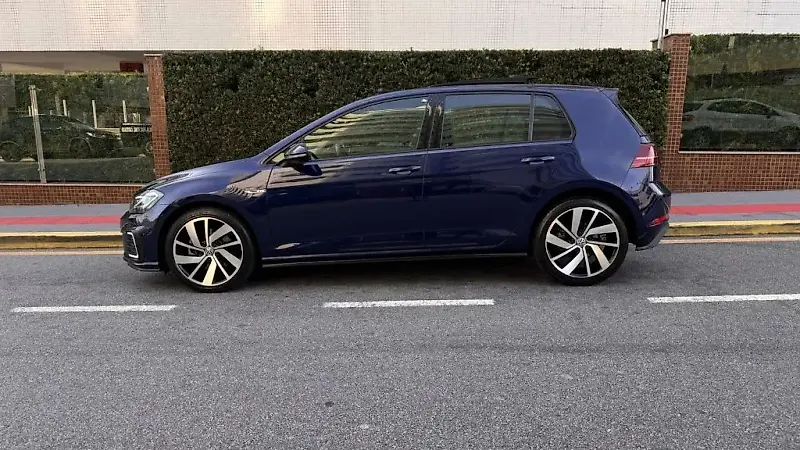 Volkswagen Golf  GTe - Imagem 3
