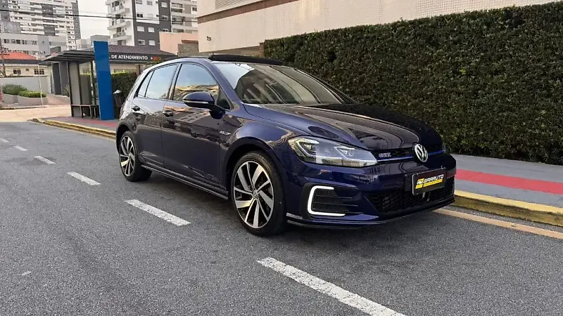 Volkswagen Golf  GTe - Imagem 9