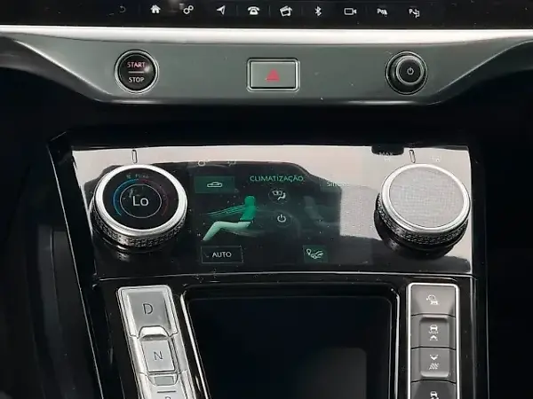 Jaguar I-pace - Imagem 6