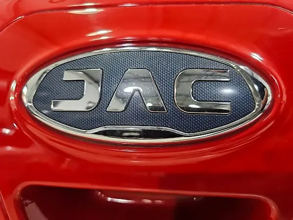 JAC E-JS1 - Imagem 16