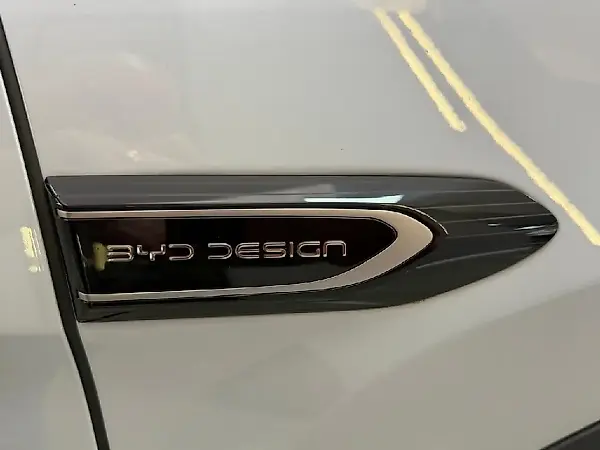 BYD T3 - Imagem 6