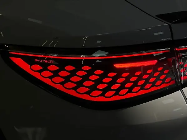 BYD T3 - Imagem 18