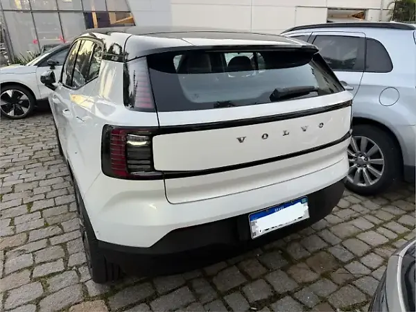 Volvo EX30 - Imagem 4