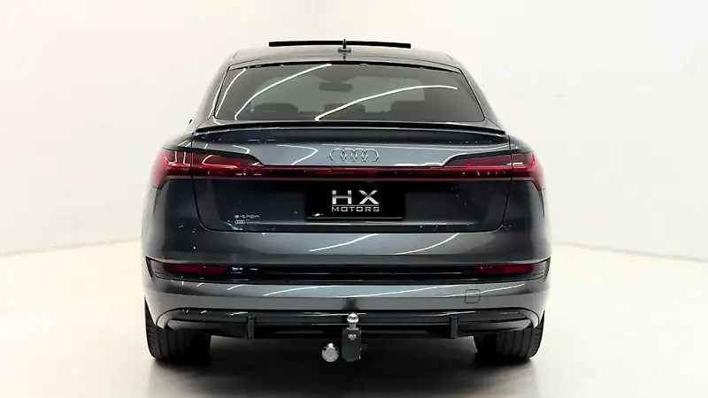 Audi E-tron - Imagem 18