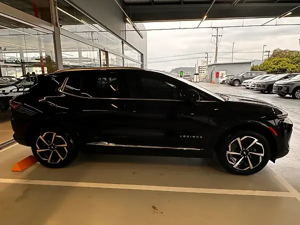 Chevrolet Equinox EV - Imagem 2