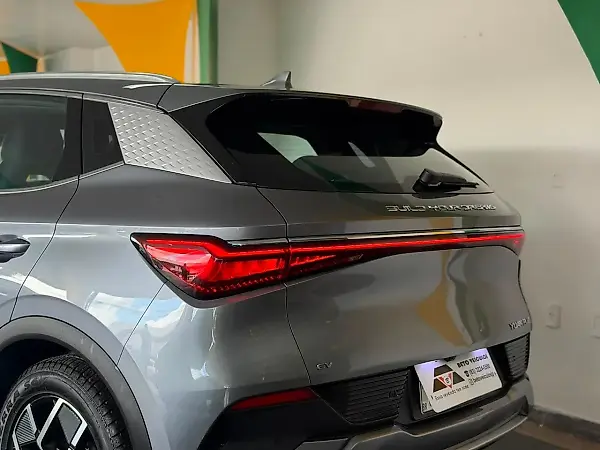 BYD Yuan Plus - Imagem 10