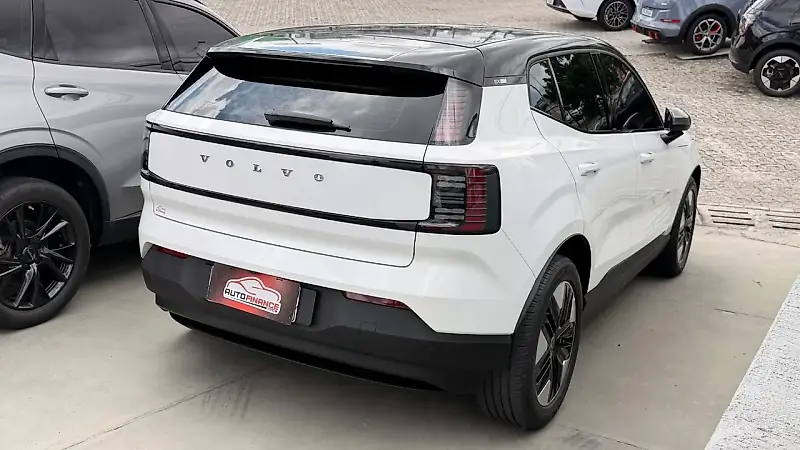 Volvo EX30 - Imagem 8