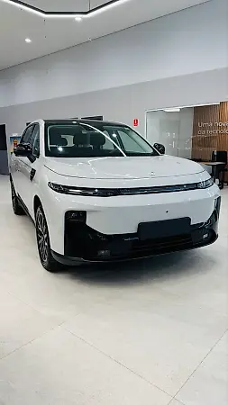 Leapmotor B10 - Imagem 1