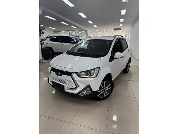 JAC Iev20 - Imagem 1