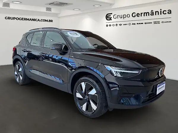 Volvo EX40 - Imagem 1