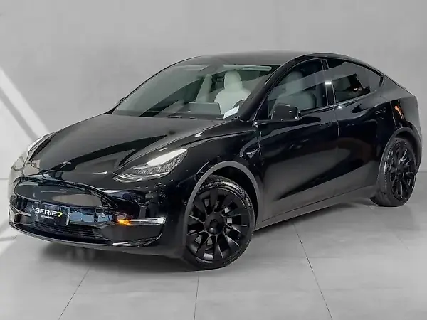 Tesla Model Y - Imagem 1