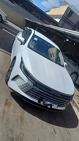BYD King Dm-i - Imagem 1