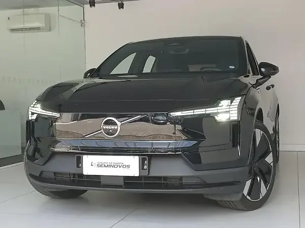 Volvo EX30 - Imagem 1