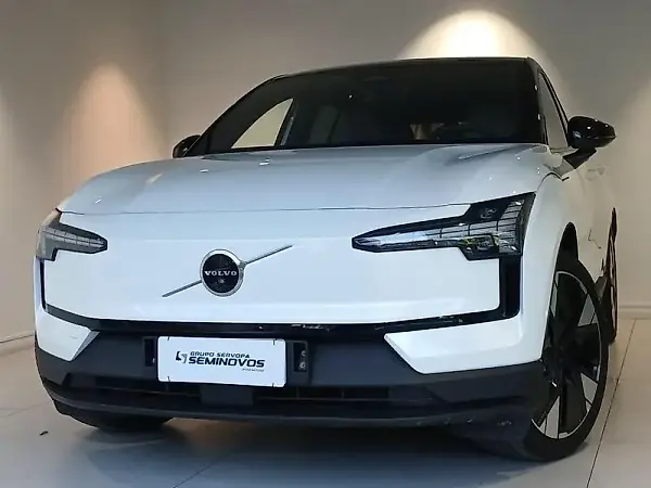 Volvo EX30 - Imagem 1
