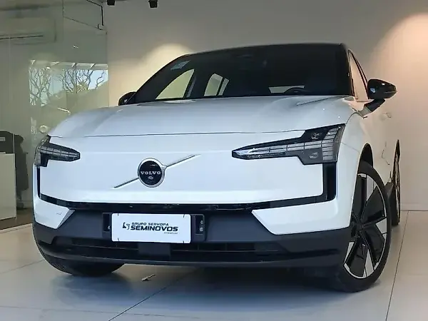 Volvo EX30 - Imagem 1