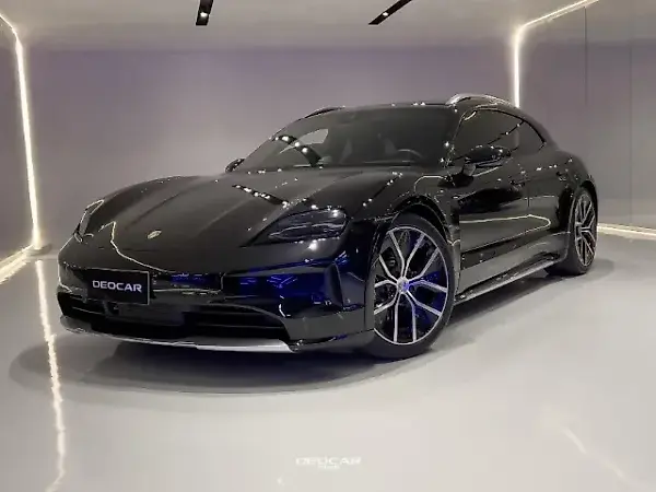 Porsche Taycan - Imagem 1