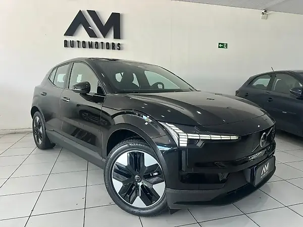 Volvo XC40 Recharge - Imagem 1