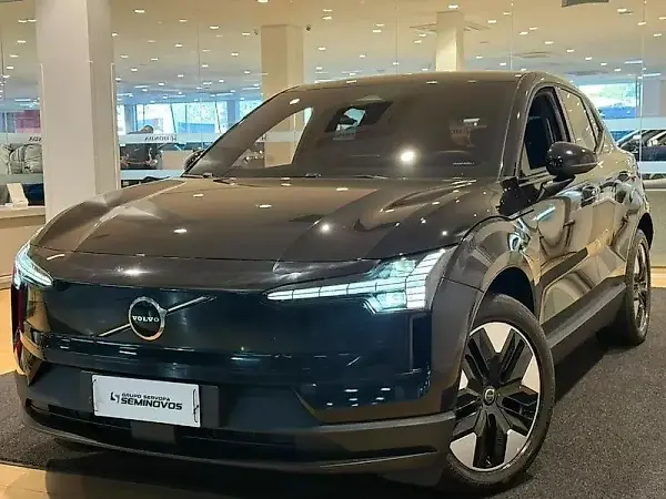 Volvo XC40 Recharge - Imagem 1