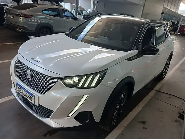 Peugeot E-2008 - Imagem 1