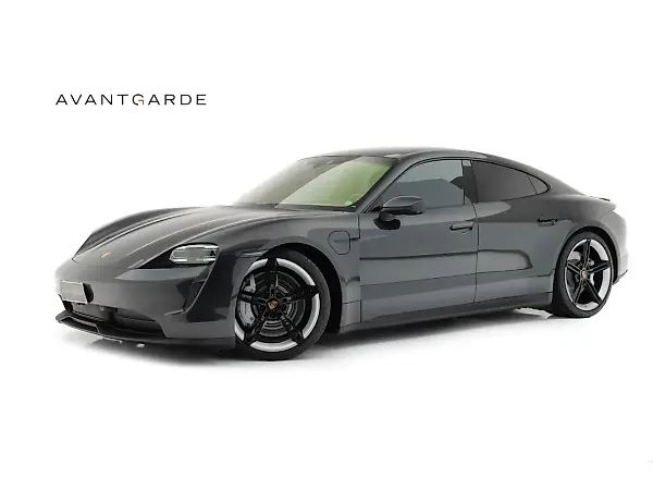 Porsche Taycan - Imagem 1