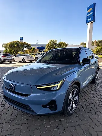 Volvo XC40 Recharge - Imagem 1