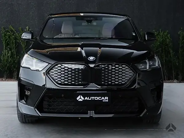 BMW IX2 - Imagem 2