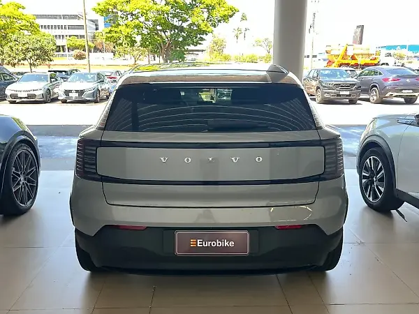 Volvo EX30 - Imagem 4