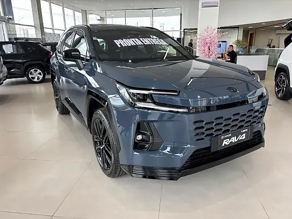 Toyota Rav4 EV - Imagem 3