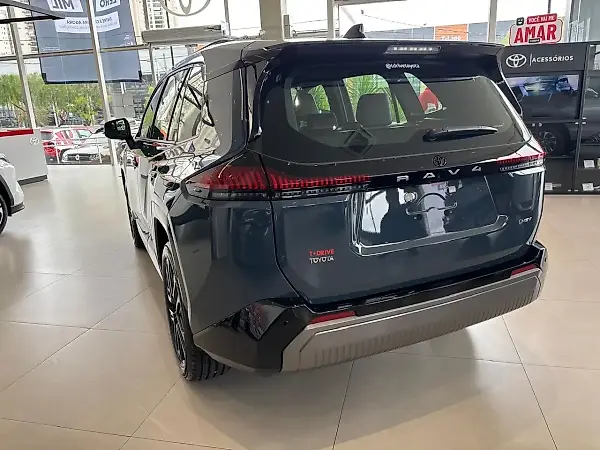 Toyota Rav4 EV - Imagem 5